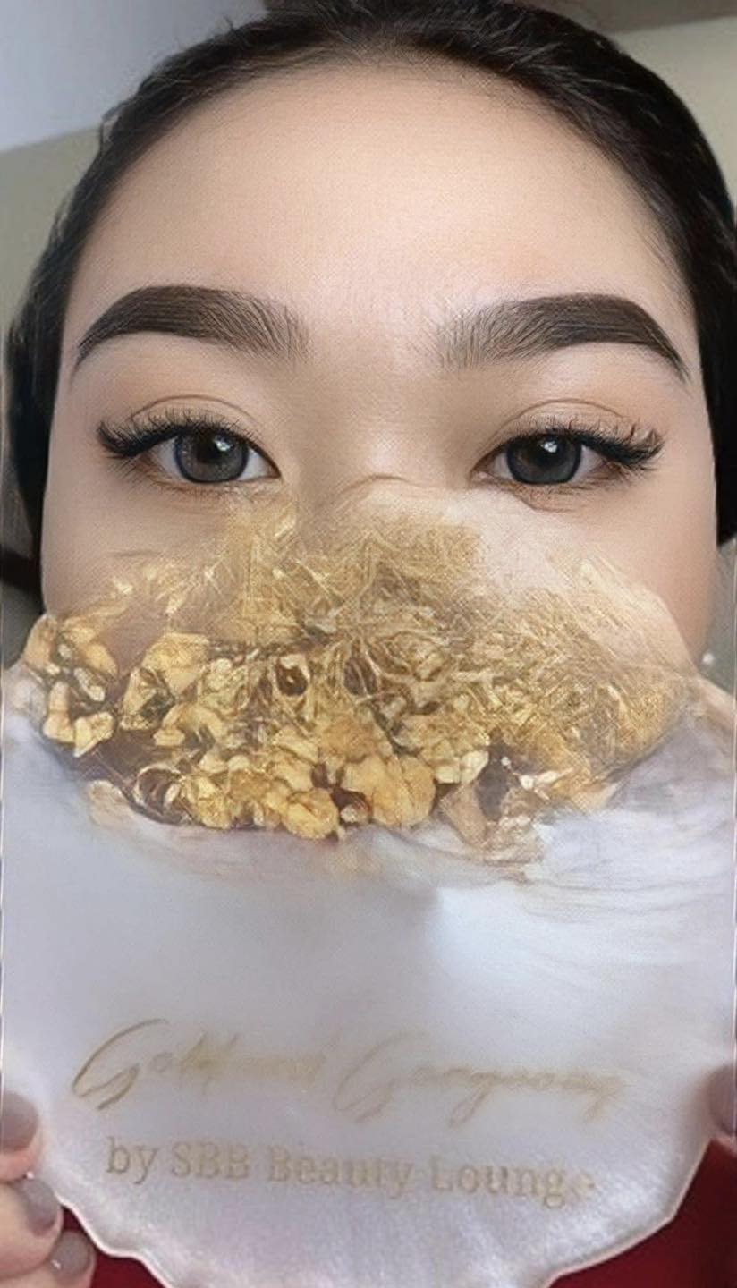 Eyelashes Highlight