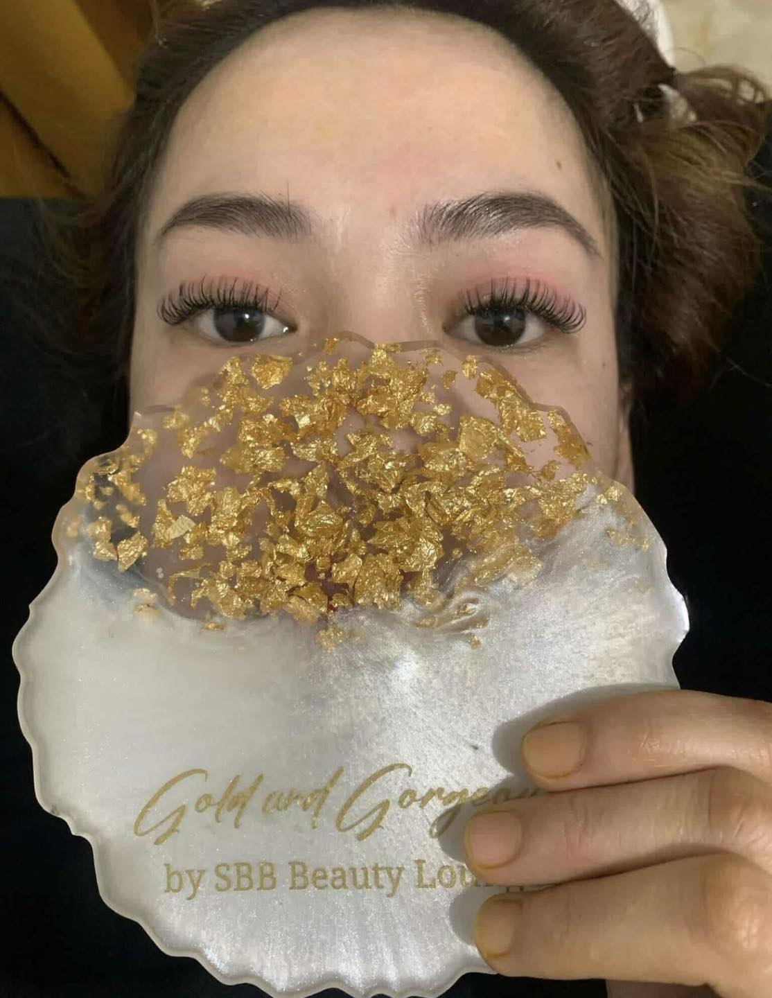 Eyelashes Highlight