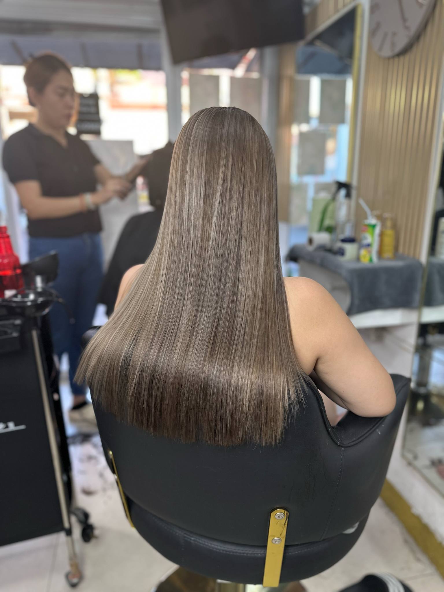 Colored_Hairs