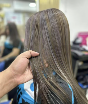 Colored_Hairs